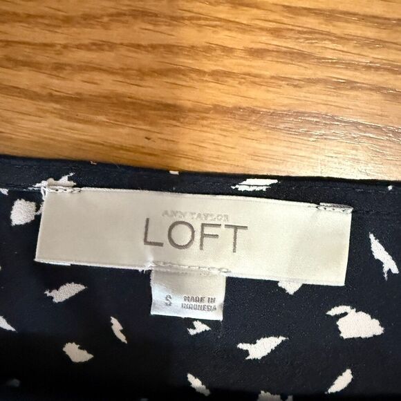 Loft 3/4 Sleeve Blouse‎ Small - Picture 2 of 4